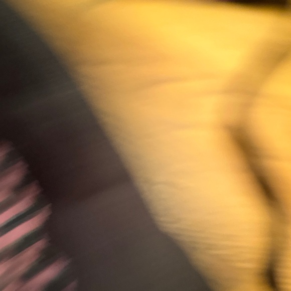 Vera Bradley Black and Burgundy Crossbody Bag Very Clean, Excellent Condition! - Picture 4 of 10